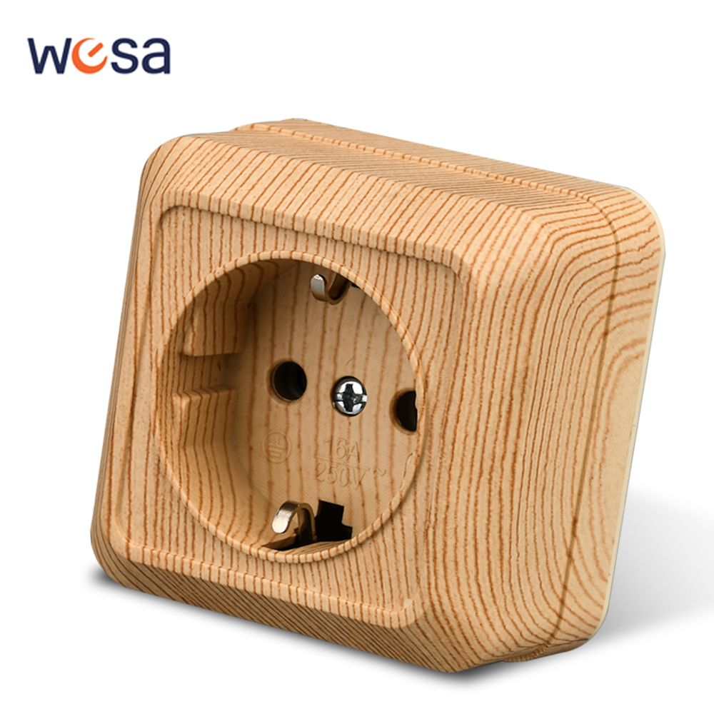 WESA-enchufe de superficie de  - Outdoor Power Hub reseña y precio