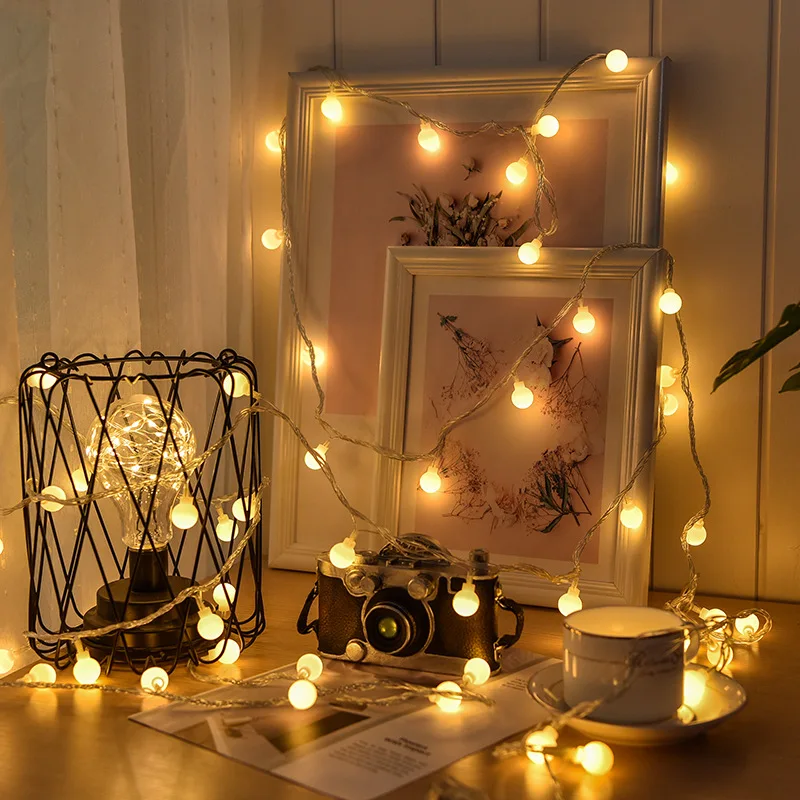 Guirnalda de luces LED con bol - Outdoor Power For Wedding reseña y precio